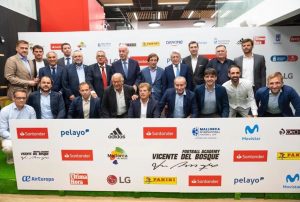 Vicente del Bosque presented the twelfth edition of the summer camp and the 1st edition of the Mallorca International Cup.